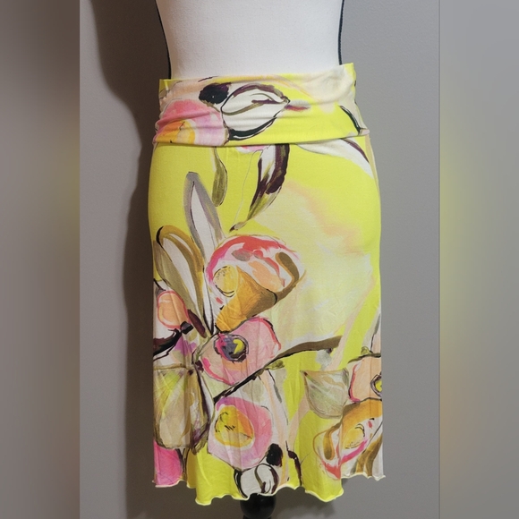 Haystacks Dresses & Skirts - Haystacks Yellow Floral Skirt